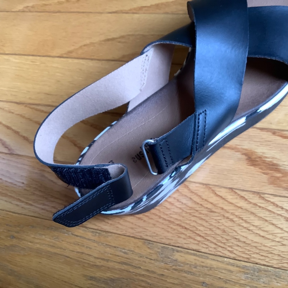Clarks Collection Leather Wedge Sandals - Stasha Hale Black White SZ 9 - Picture 11 of 14